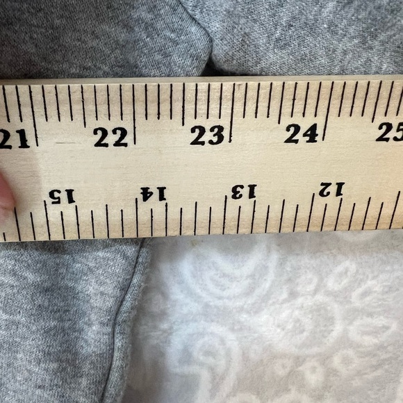 EUC ADORABLE COLOR BLOCK CHEVRON CUTE CUFF HEMLINE SWEATSHIRT L LARGE - Picture 10 of 10